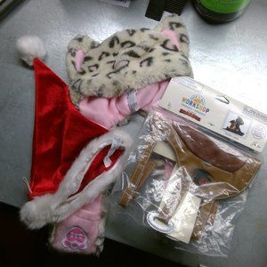 Build A Bear hats and saddle